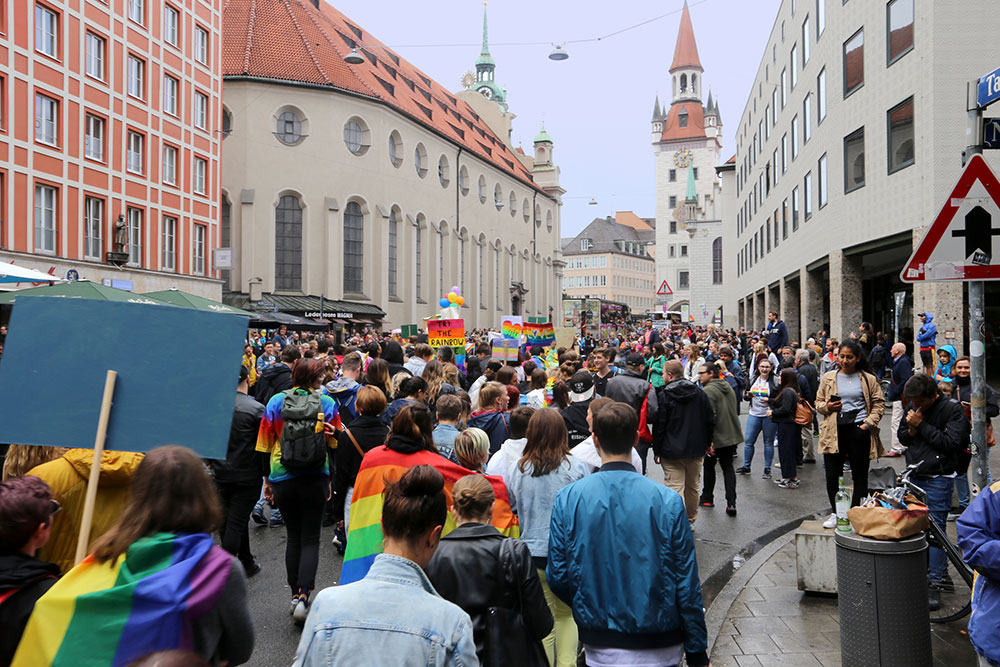 gay-straight-alliance