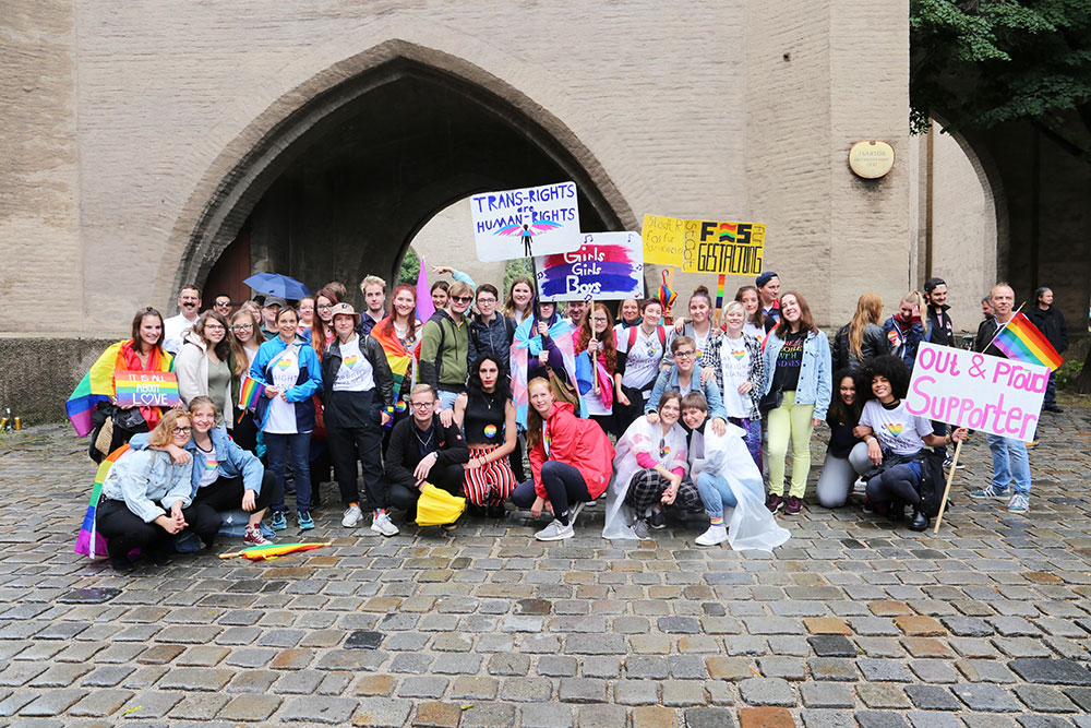 gay-straight-alliance